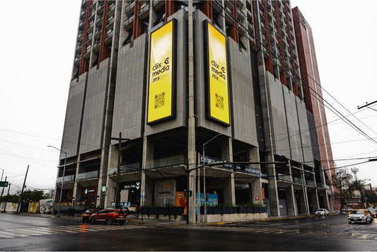 PANTALLA OCAMPO CORNER